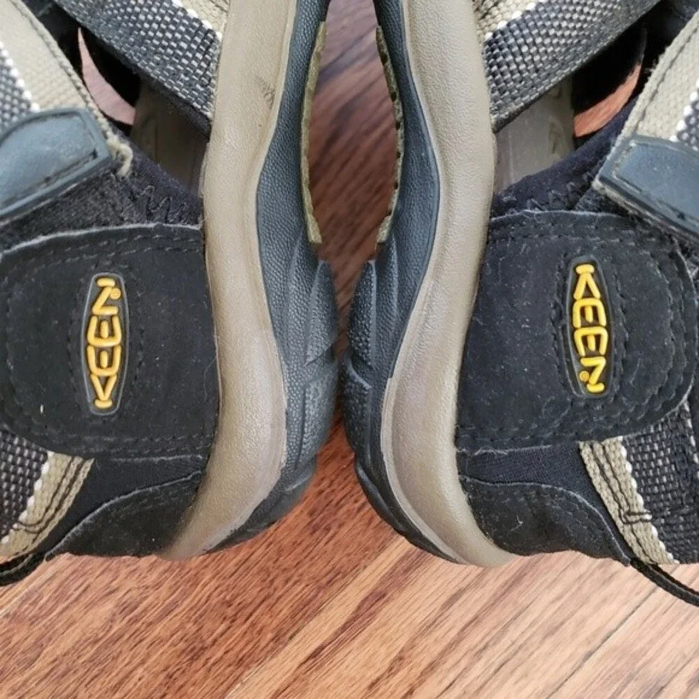 KEEN Newport H2 Sandals Youth Size 2